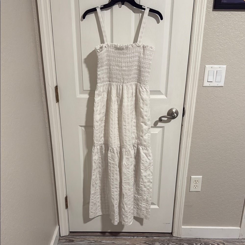 Papermoon Ivory/White Textured Maxi Dress